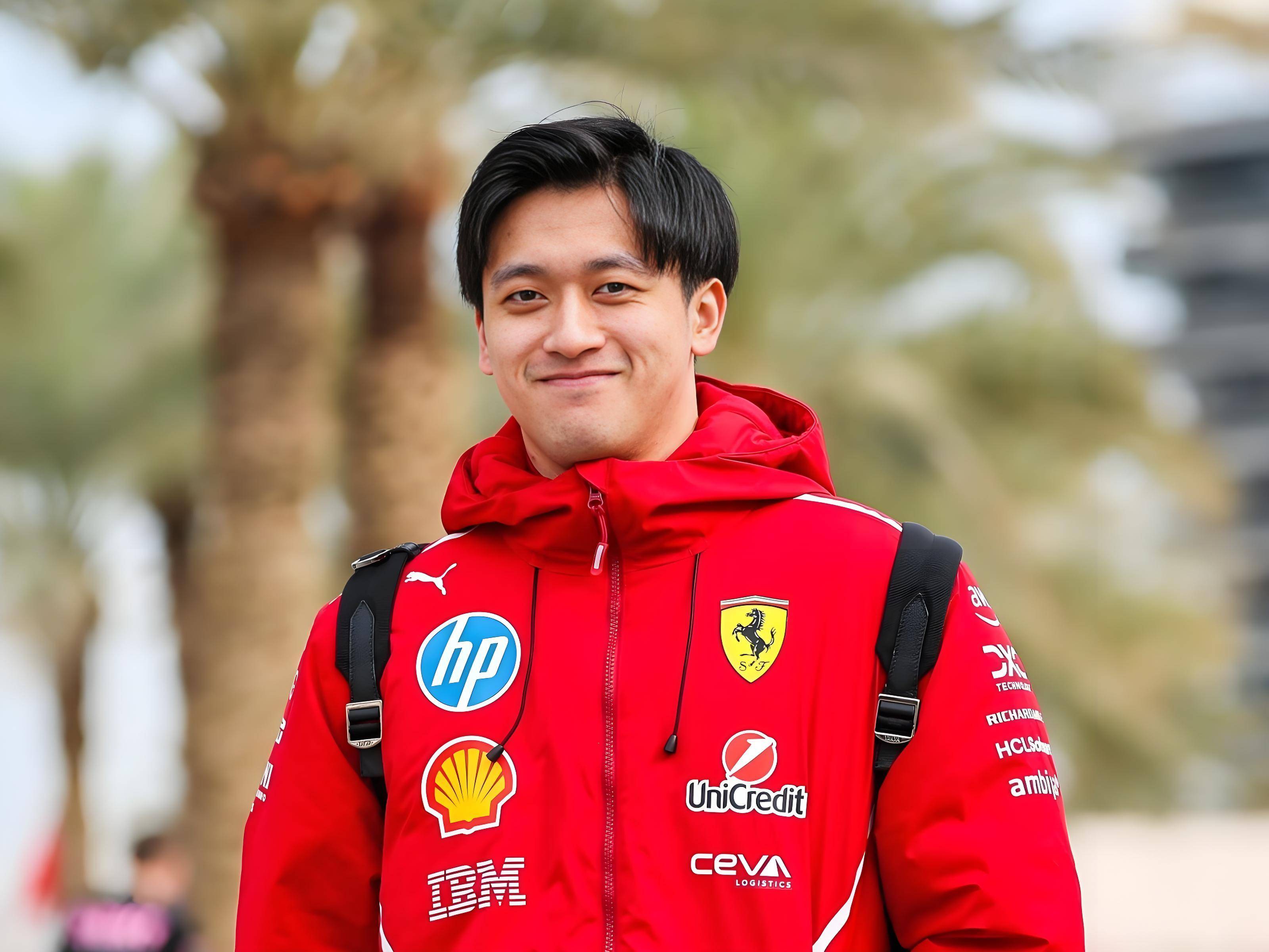 哈斯车队横扫红牛二队,周冠宇点燃赛场 哈斯车队横扫红牛二队,周冠宇点燃赛场