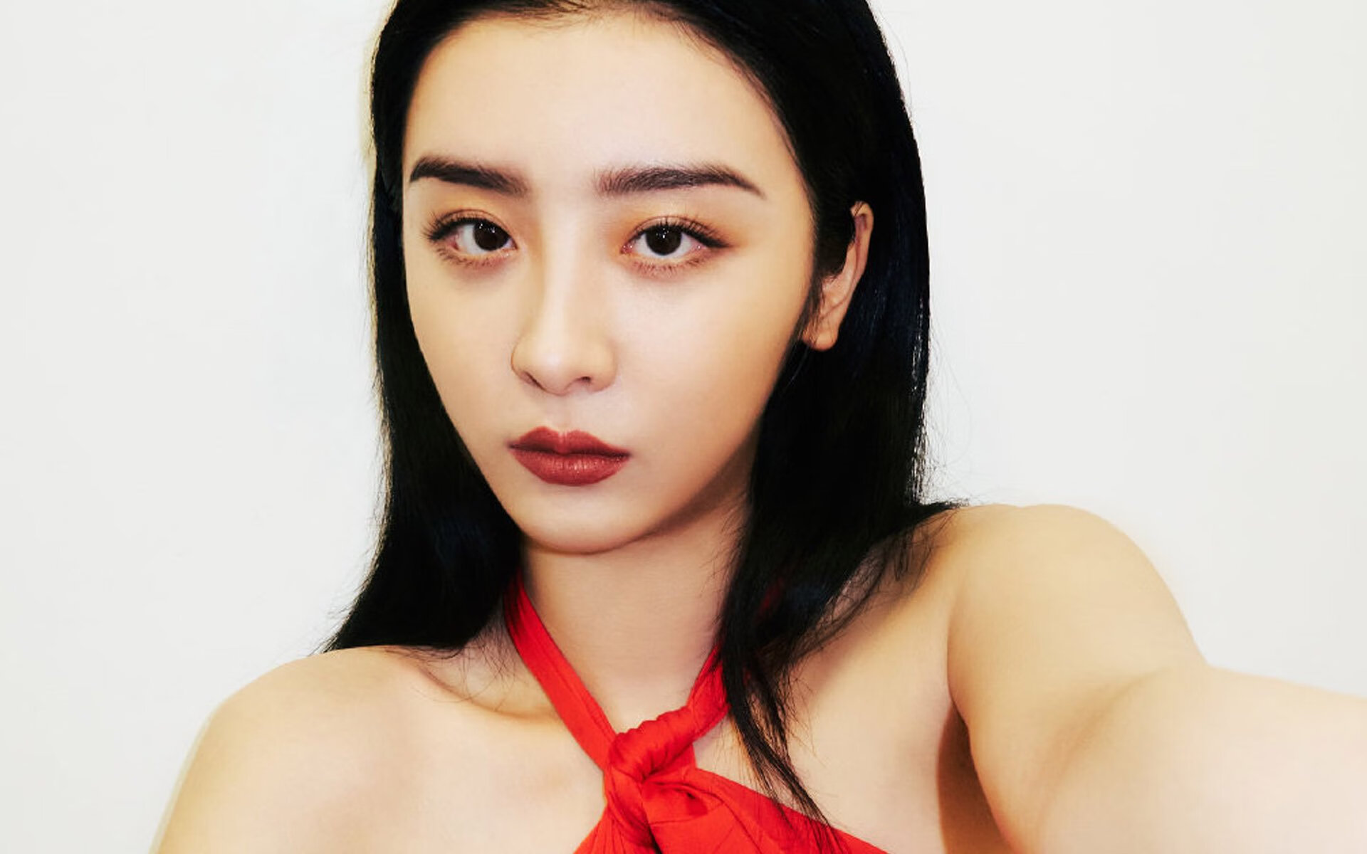 风暴眼,克瓦拉茨赫利亚如何让厄瓜多尔与苏格兰的平庸之战化为个人史诗