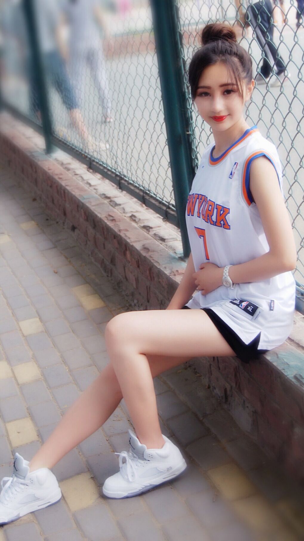 一己之力与万众一心,胜利的两种答案