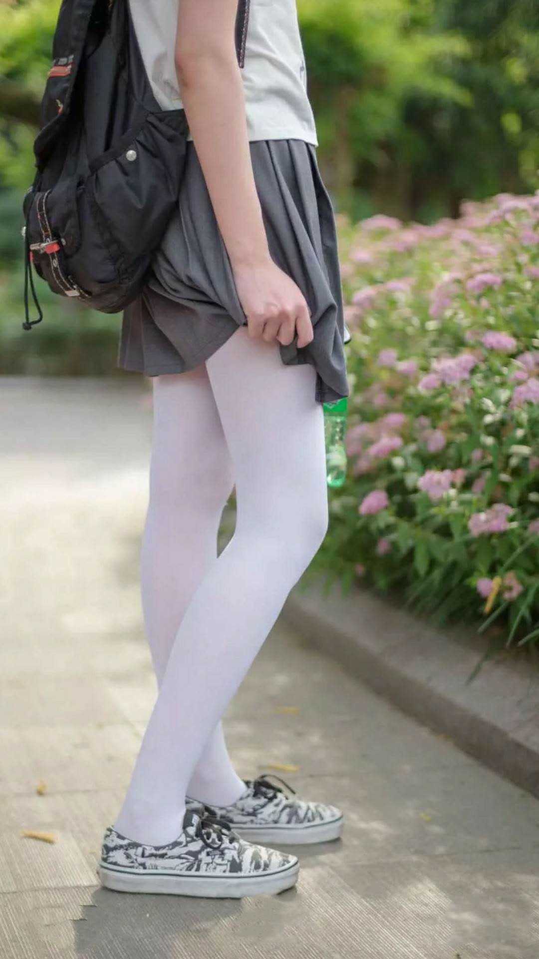 跨界风暴,当魔术险胜点燃奥兰多,锡安却在F1赛道上接管了巴林